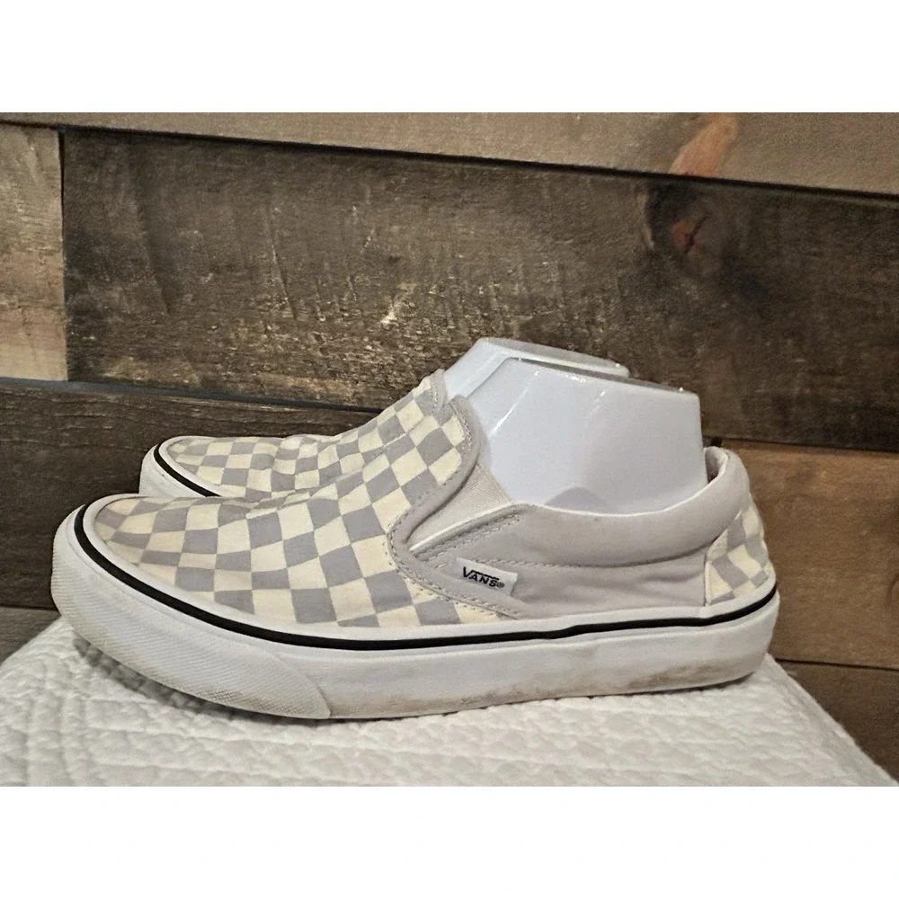 Van's Off Wall Checkered‎ Light Gray/white slip on shoes Mens 7.5 Women's Size 9